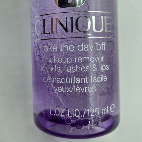 Clinique Take The Day Off Makeup Remover For Lids, Lashes & Lips 4.2oz - Picture 3 of 5